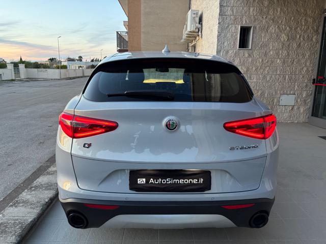 ALFA ROMEO Stelvio usata, con Autoradio