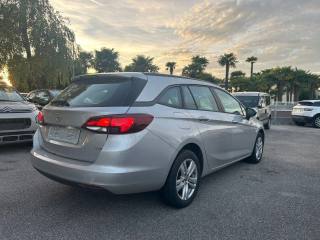 OPEL Astra usata, con Autoradio