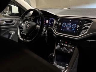 VOLKSWAGEN T-Roc usata, con Fendinebbia