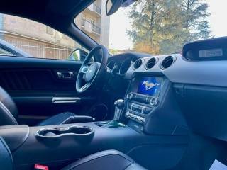 FORD Mustang usata, con Autoradio