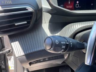 PEUGEOT 2008 usata 21