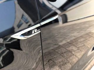 VOLKSWAGEN T-Roc usata, con Controllo automatico clima