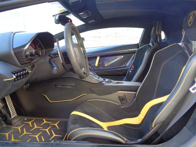 LAMBORGHINI Aventador usata, con Alzacristalli elettrici