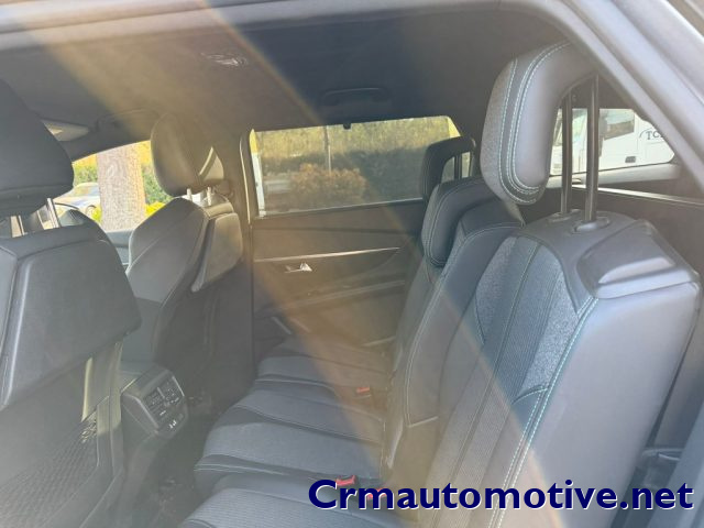 PEUGEOT 5008 usata, con Cerchi in lega