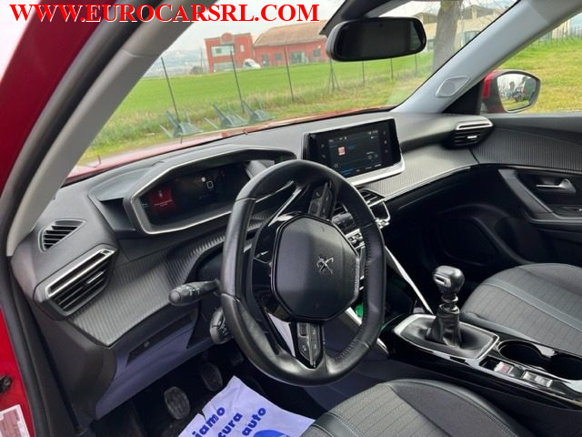 PEUGEOT 2008 usata, con Cruise Control