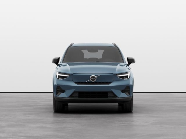 VOLVO EX40 usata, con Autoradio