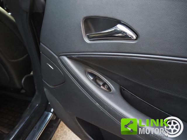 MERCEDES-BENZ CLS 320 usata 33