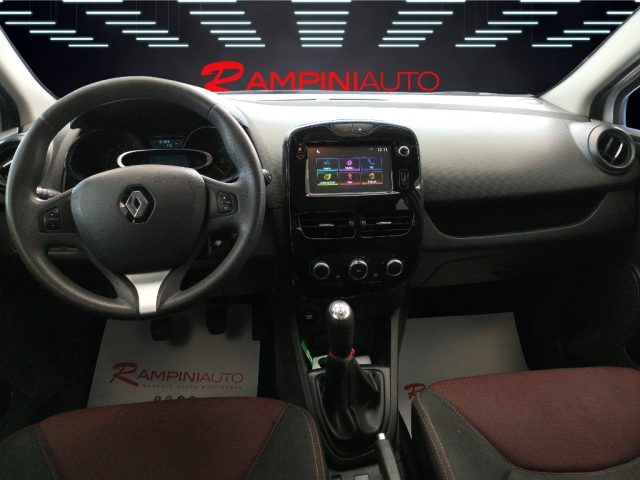 RENAULT Clio usata 11