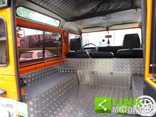 LAND ROVER Defender usata 24