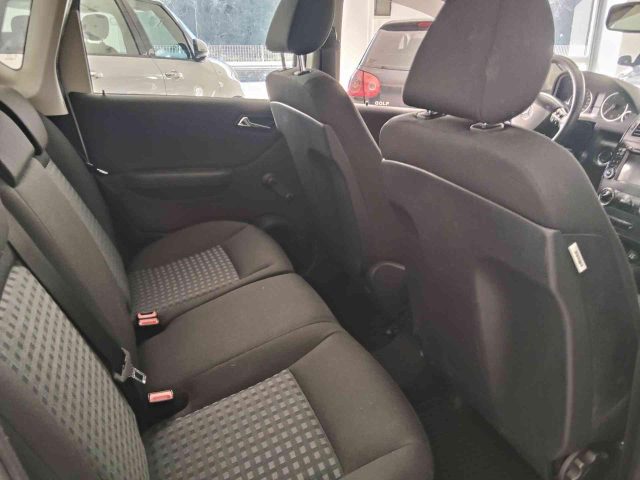 MERCEDES-BENZ B 200 usata, con Chiusura centralizzata