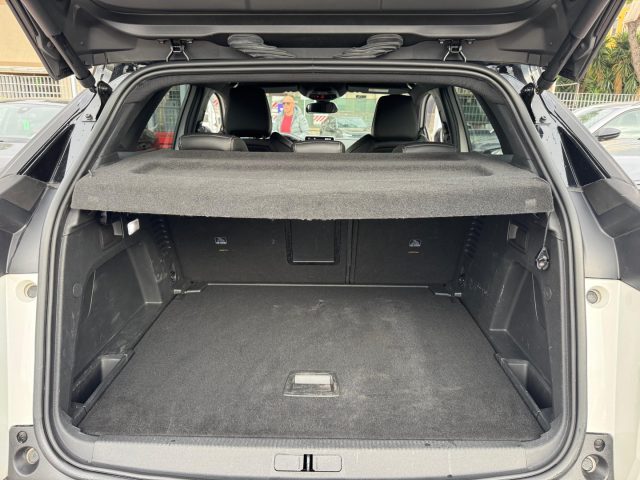 PEUGEOT 3008 usata, con Servosterzo