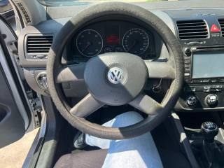VOLKSWAGEN Golf usata, con Controllo trazione