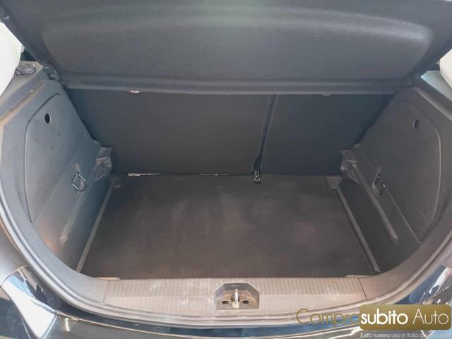 OPEL Corsa usata, con Bluetooth