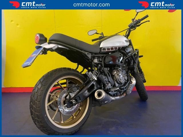 YAMAHA XSR 700 usata 3