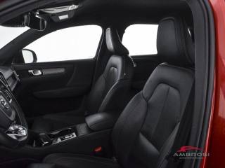 VOLVO XC40 usata 8