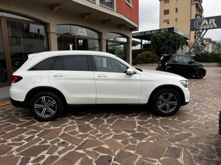 MERCEDES-BENZ 220 usata, con Cruise Control