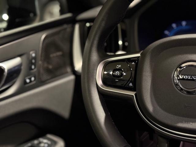 VOLVO XC60 usata, con Sedili riscaldati