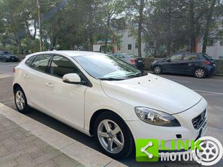 VOLVO V40 usata, con Airbag