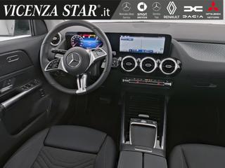 MERCEDES-BENZ GLA 180 usata, con Autoradio