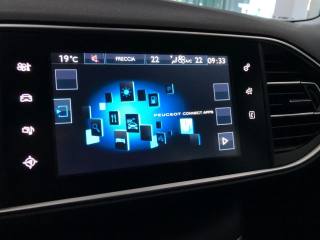 PEUGEOT 308 usata, con Sistema di navigazione