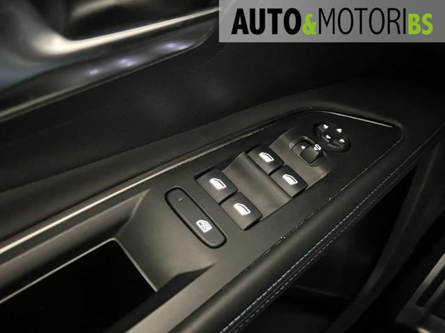 PEUGEOT 5008 usata, con Servosterzo