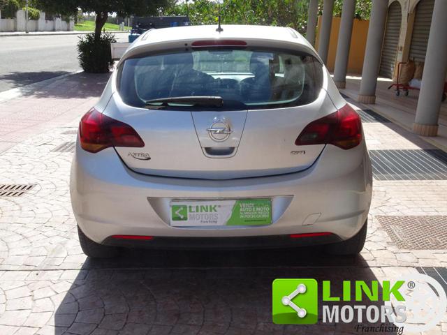 OPEL Astra usata, con Alzacristalli elettrici