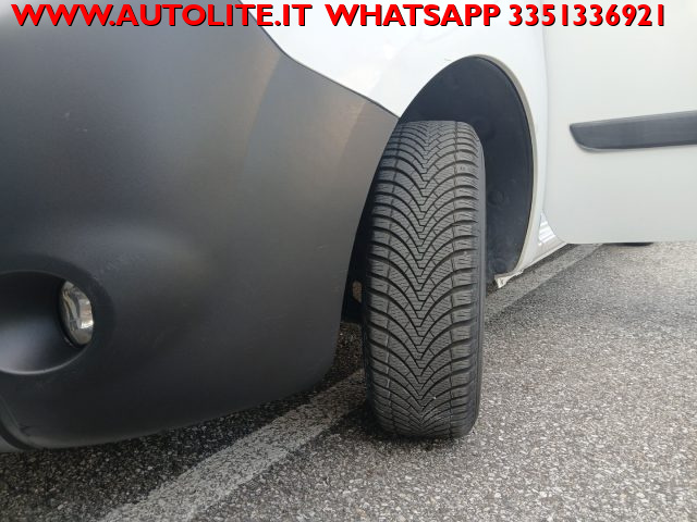 RENAULT Kangoo usata, con Divisori per bagagliaio