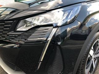 PEUGEOT 3008 usata, con Fari LED