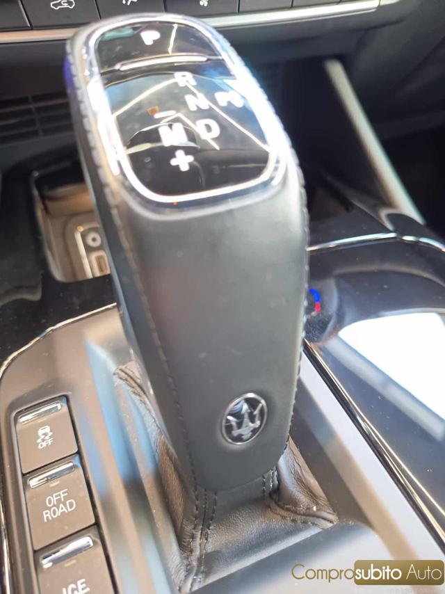 MASERATI Levante usata 37