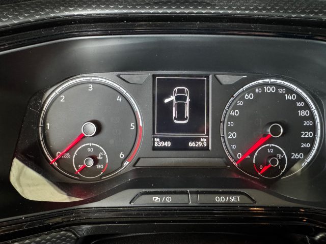 VOLKSWAGEN T-Cross usata, con ESP