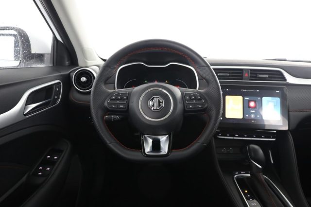MG ZS usata 13