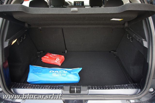 DACIA Sandero usata, con Sedile posteriore sdoppiato