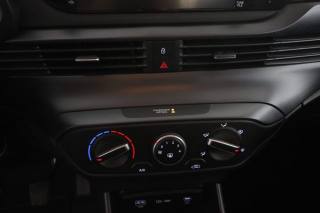 HYUNDAI i20 usata 10