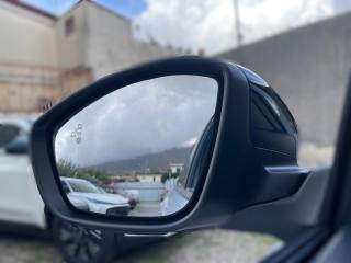 PEUGEOT 2008 usata, con Servosterzo