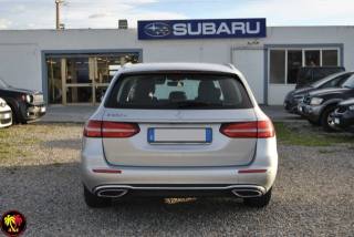 MERCEDES-BENZ E 220 usata, con Chiusura centralizzata