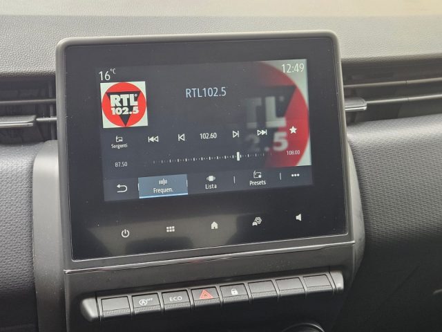 RENAULT Clio usata, con Fari LED