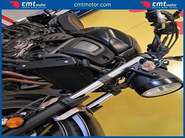 YAMAHA XSR 700 usata 6