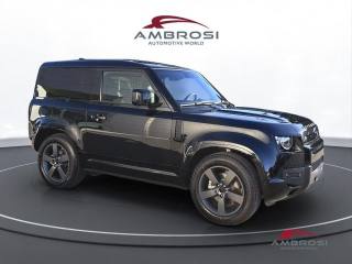 LAND ROVER Defender usata 1