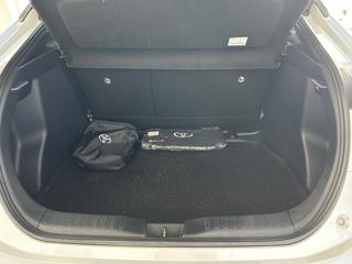 TOYOTA C-HR usata, con Boardcomputer