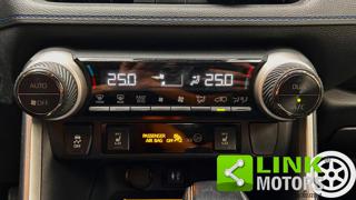 TOYOTA RAV 4 usata, con Regolazione elettrica sedili