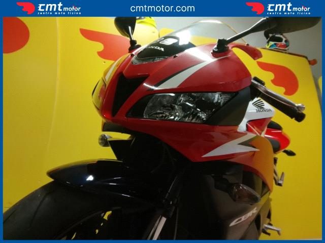 HONDA CBR 600 RR usata 5