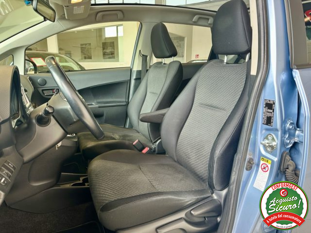TOYOTA Verso-S usata, con Climatizzatore
