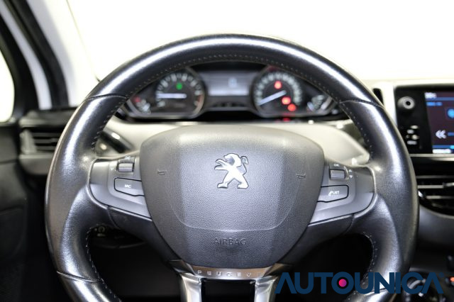 PEUGEOT 208 usata, con Cerchi in lega