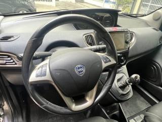 LANCIA Ypsilon usata, con Controllo automatico clima