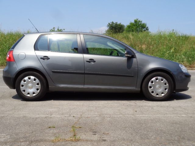 VOLKSWAGEN Golf usata, con ABS