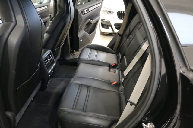 PORSCHE Cayenne usata, con ESP