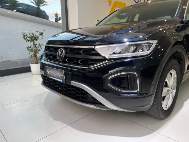 VOLKSWAGEN T-Roc usata, con Controllo automatico clima