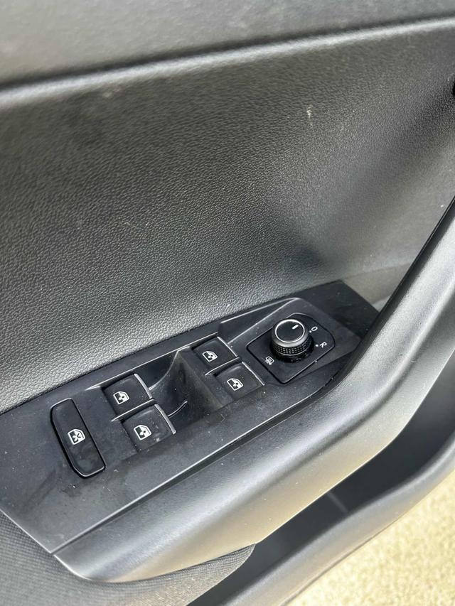 VOLKSWAGEN Polo usata, con Park Distance Control