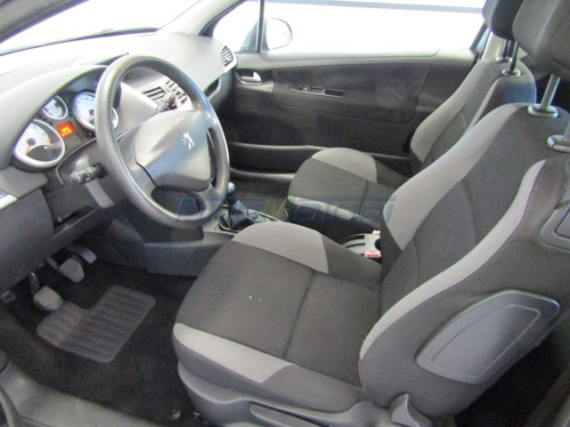 PEUGEOT 207 usata, con Chiusura centralizzata