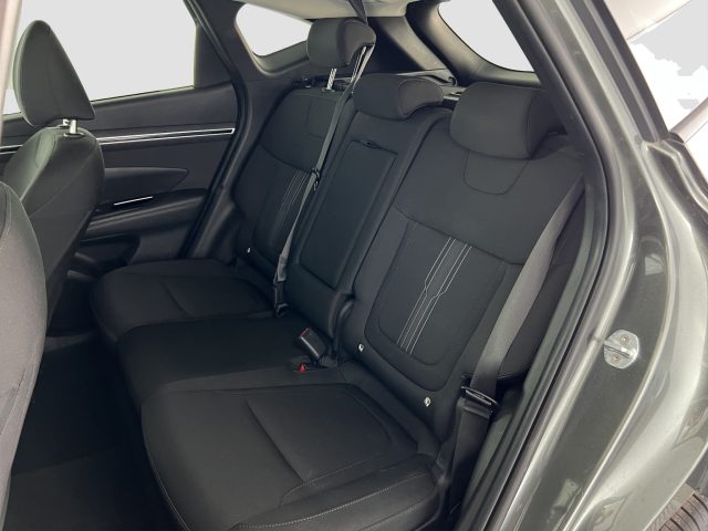 HYUNDAI Tucson usata 9